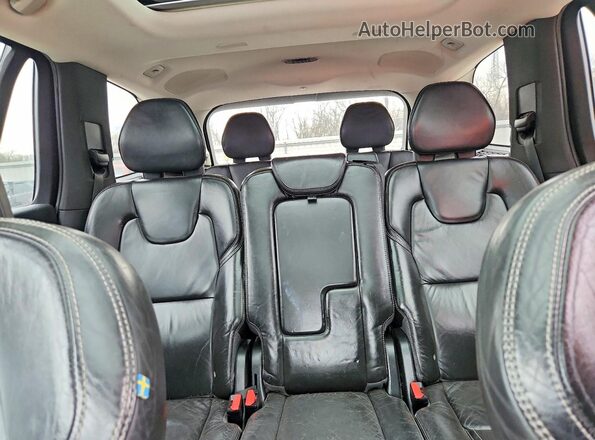 YV4A22PK2H1147425 2017 VOLVO XC90 Серебряный Вид задней части салона