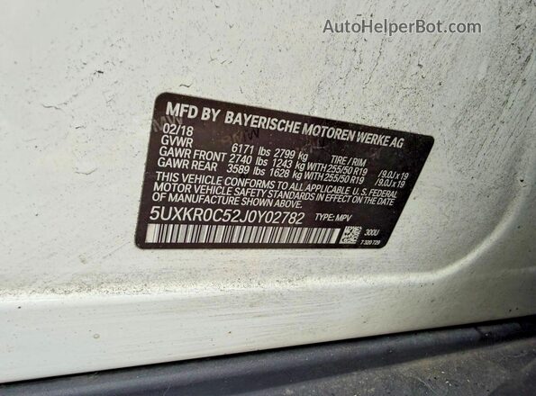 5UXKR0C52J0Y02782 2018 BMW X5 Белый Вид задней части салона