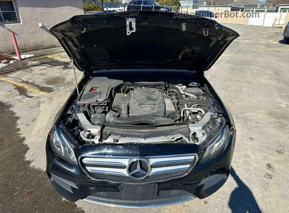 WDDZF4KBXHA053876 2017 MERCEDES-BENZ E Black წინა პანელის ხედი