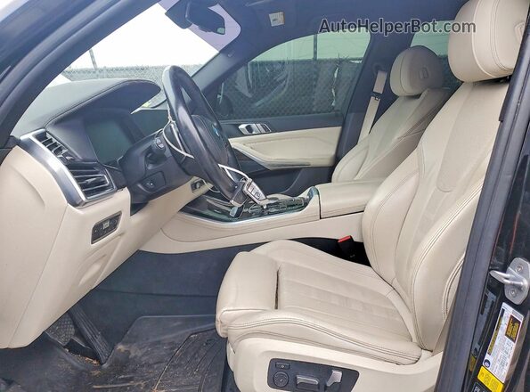 5UXCR6C52KLL21695 2019 BMW X5 Черный Вид панели приборов