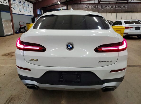 5UX33DT09N9K12081 2022 BMW X4 Белый Вид салона спереди
