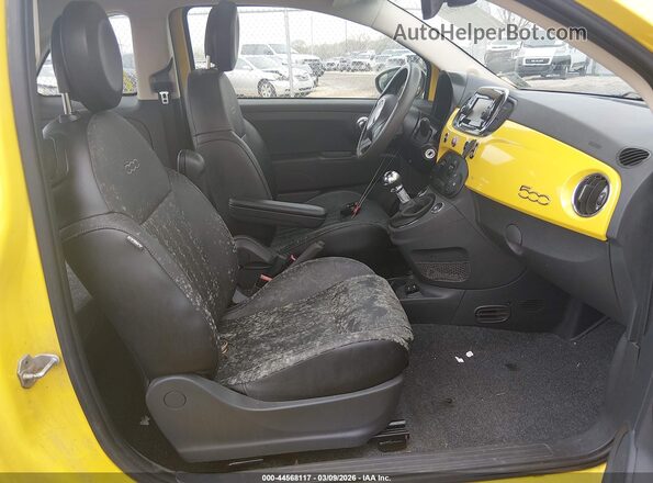 3C3CFFCR4HT594278 2017 FIAT 500 Yellow Widok wnętrza z przodu