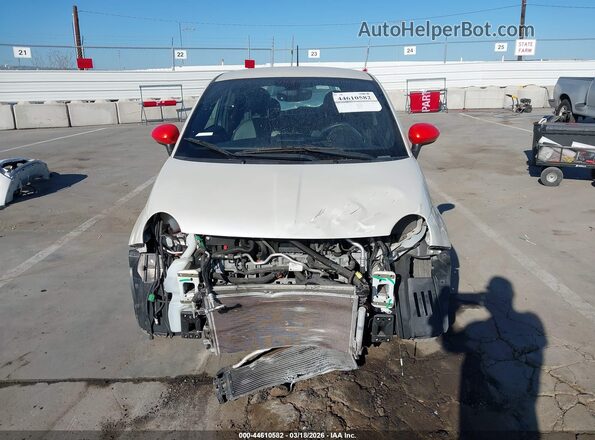 3C3CFFGE5GT221949 2016 FIAT 500E White უკანა სალონის ხედი