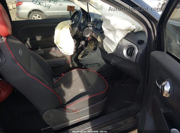 3C3CFFKH1JT526972 2018 FIAT 500 Черный Вид салона спереди