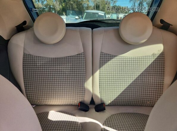 3C3CFFKH6JT377779 2018 FIAT 500 Синий Вид задних сидений