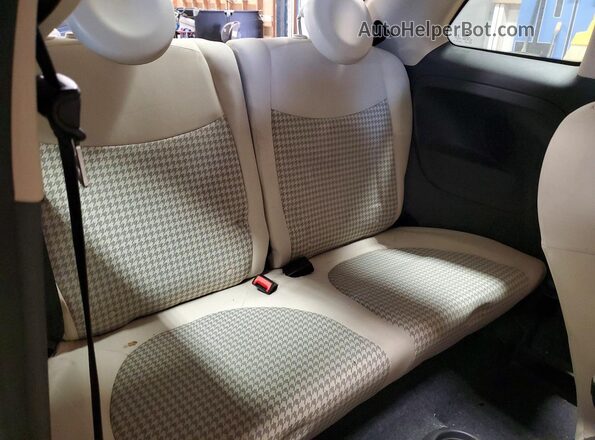 3C3CFFKHXJT465282 2018 FIAT 500 Orange Вид задніх сидінь