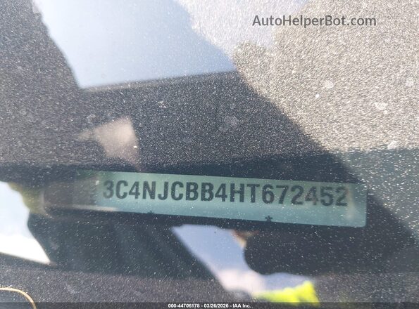 3C4NJCBB4HT672452 2017 JEEP NEW COMPASS Gray Vista del compartimento del motor