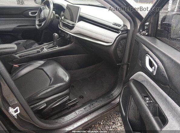 3C4NJCBB4NT225003 2022 JEEP COMPASS Серый Вид салона спереди