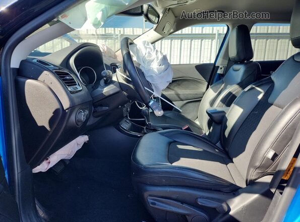 3C4NJCBB6KT778005 2019 JEEP COMPASS Синий Вид салона спереди