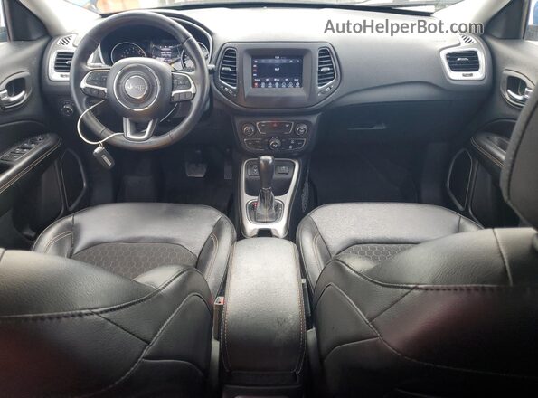 3C4NJCBB7KT649349 2019 JEEP COMPASS Blue Առջևի վահանակի տեսք