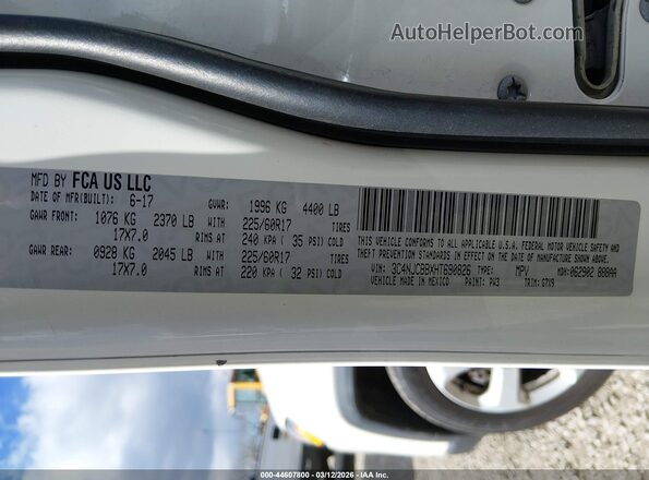 3C4NJCBBXHT690826 2017 JEEP NEW COMPASS White Vista del compartimento del motor
