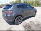 2018 Jeep Compass Latitude Fwd Gray vin: 3C4NJCBBXJT263166
