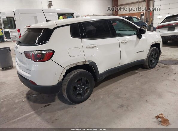 3C4NJDAB0JT248859 2018 JEEP COMPASS Белый Задняя правая четверть
