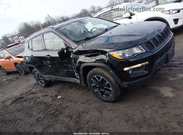 3C4NJDAB4KT787700 2019 JEEP COMPASS Черный Вид задней части салона