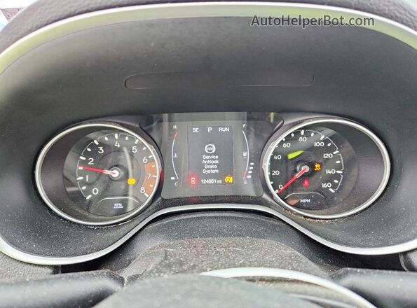 3C4NJDABXKT689853 2019 JEEP COMPASS Серебряный Вид щитка приборов