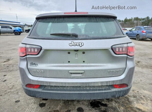 3C4NJDABXKT689853 2019 JEEP COMPASS Серебряный Вид сзади