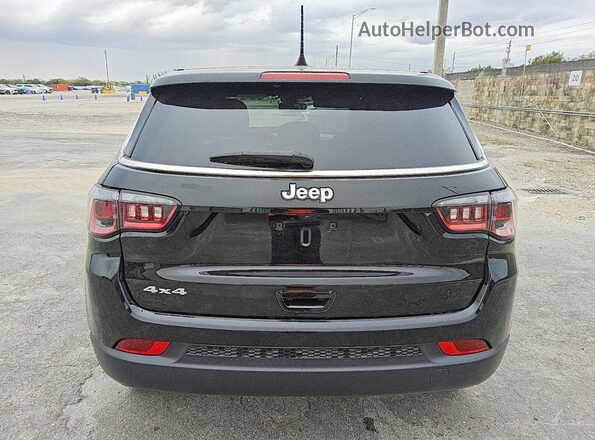 3C4NJDAN3PT525958 2023 JEEP COMPASS Black Հետևի տեսք