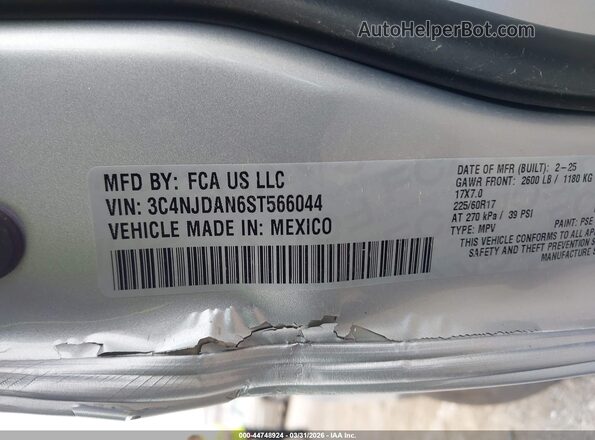 3C4NJDAN6ST566044 2025 JEEP COMPASS Серебряный Вид подкапотного пространства