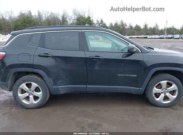 3C4NJDBB0HT624632 2017 JEEP NEW COMPASS Black Սալոնի հետևի տեսք