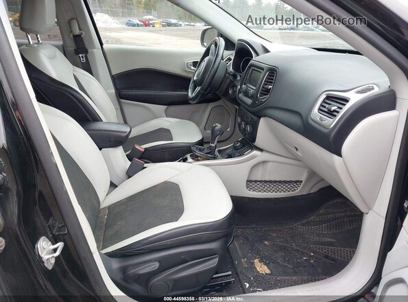 3C4NJDBB0HT624632 2017 JEEP NEW COMPASS Black Սալոնի դիմացի տեսք