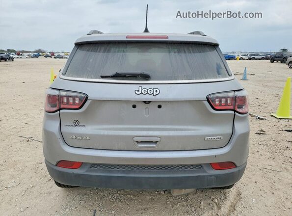 3C4NJDBB0KT741635 2019 JEEP COMPASS Silver Հետևի տեսք