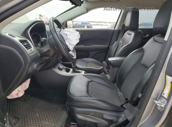 3C4NJDBB0KT741635 2019 JEEP COMPASS Silver Սալոնի դիմացի տեսք