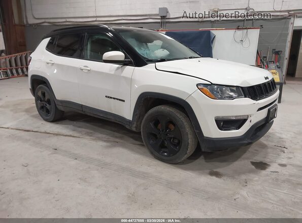 3C4NJDBB0KT796098 2019 JEEP COMPASS White Передня права чверть