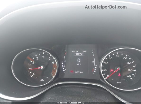 3C4NJDBB0LT175199 2020 JEEP COMPASS Белый Вид задних сидений