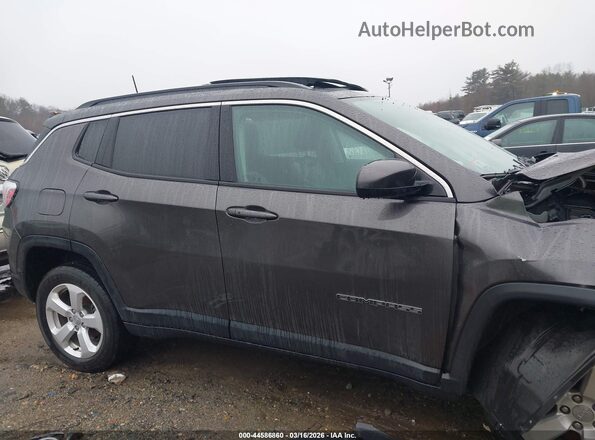 3C4NJDBB2KT807294 2019 JEEP COMPASS Gray Սալոնի հետևի տեսք