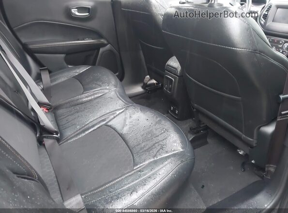 3C4NJDBB2KT807294 2019 JEEP COMPASS Gray VIN կոդի պիտակի տեսք