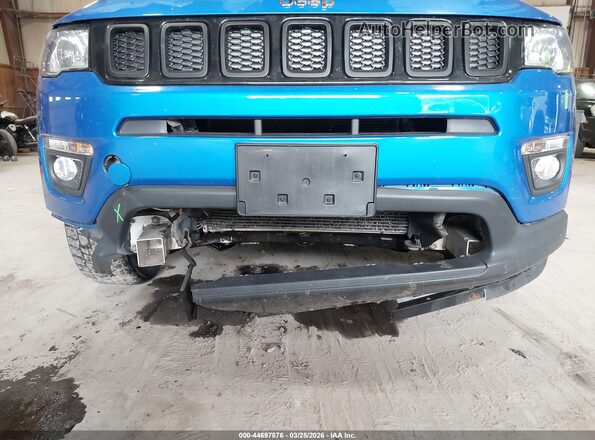 3C4NJDBB4HT641675 2017 JEEP NEW COMPASS Blue Widok z przodu