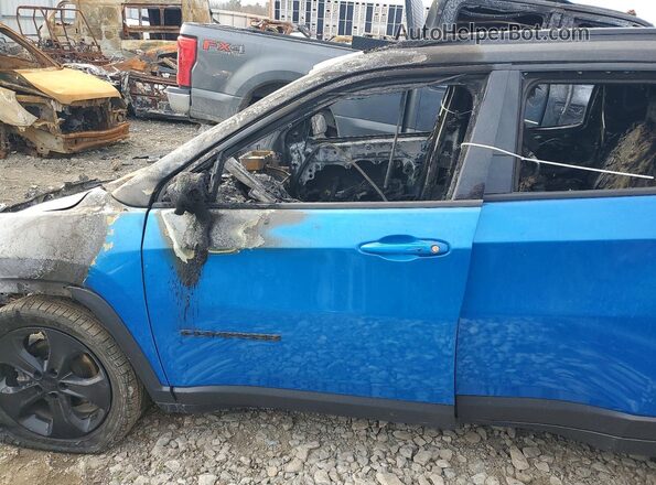 3C4NJDBB4KT829037 2019 JEEP COMPASS Blue Սալոնի դիմացի տեսք