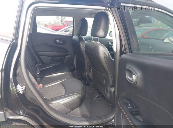 3C4NJDBB4LT150077 2020 JEEP COMPASS Black VIN sticker view