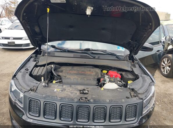 3C4NJDBB4LT168577 2020 JEEP COMPASS Black Rear view