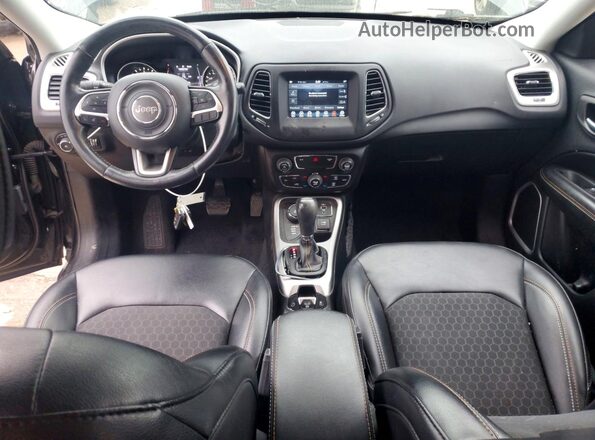 3C4NJDBB5KT754901 2019 JEEP COMPASS Black Vista del salpicadero