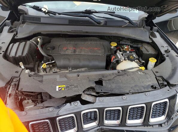 3C4NJDBB5KT754901 2019 JEEP COMPASS Black Vista del compartimento del motor