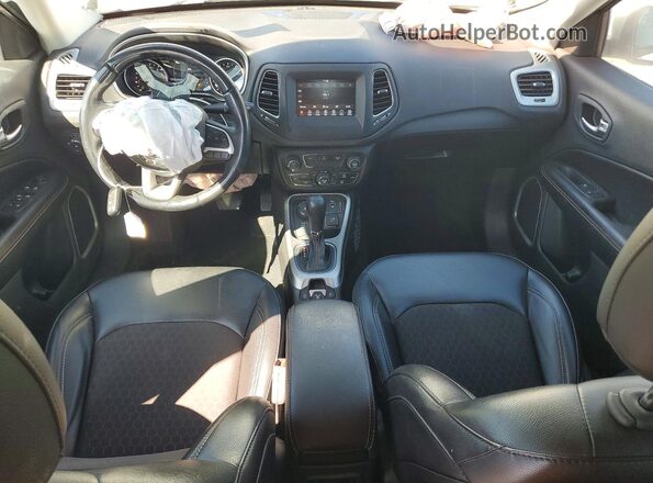 3C4NJDBB5LT240984 2020 JEEP COMPASS White Widok deski rozdzielczej
