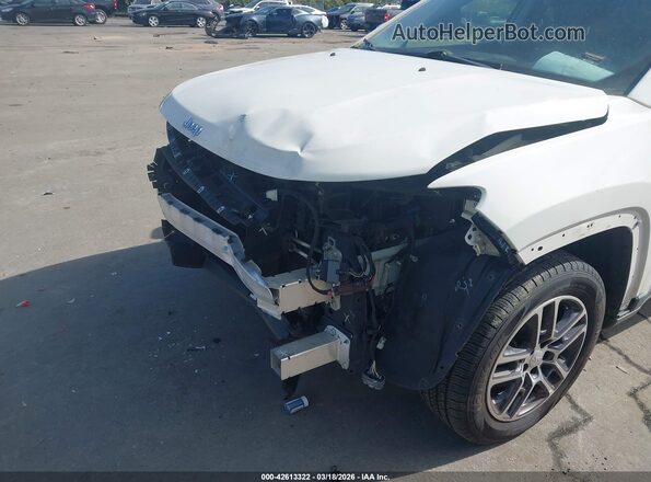 3C4NJDBB6HT617037 2017 JEEP NEW COMPASS White 