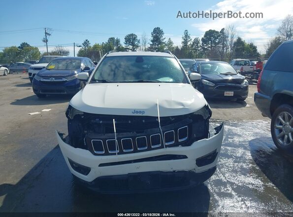 3C4NJDBB6HT617037 2017 JEEP NEW COMPASS White Widok wnętrza z tyłu