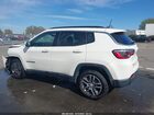 2017 Jeep New Compass Latitude 4x4 White vin: 3C4NJDBB6HT617037
