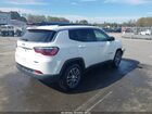 2017 Jeep New Compass Latitude 4x4 White vin: 3C4NJDBB6HT617037