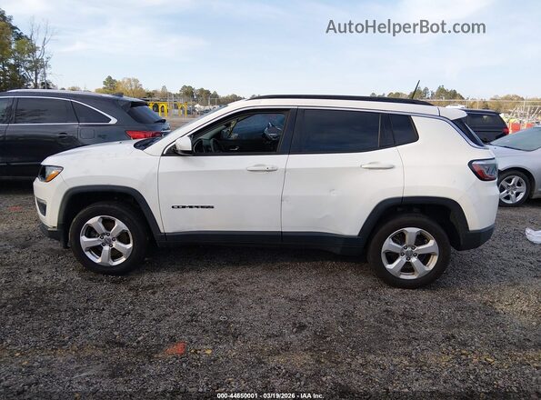3C4NJDBB6JT256429 2018 JEEP COMPASS Белый 