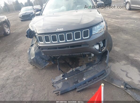 3C4NJDBB7JT150300 2018 JEEP COMPASS Черный Вид спереди