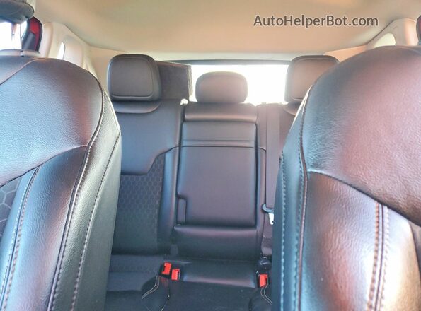 3C4NJDBB8LT115591 2020 JEEP COMPASS Red Вид задніх сидінь