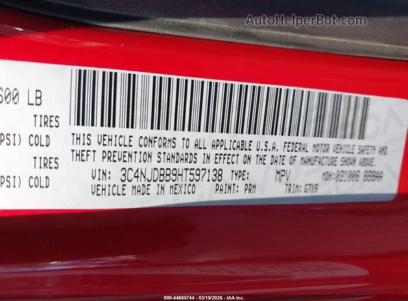 3C4NJDBB9HT597138 2017 JEEP NEW COMPASS Red Widok komory silnika