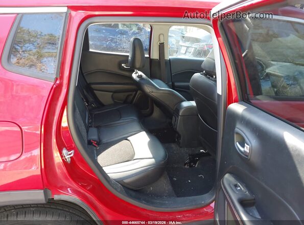 3C4NJDBB9HT597138 2017 JEEP NEW COMPASS Red Widok naklejki z numerem VIN