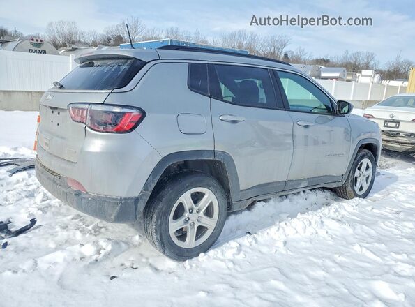 3C4NJDBN4PT560040 2023 JEEP COMPASS Silver უკანა მარჯვენა
