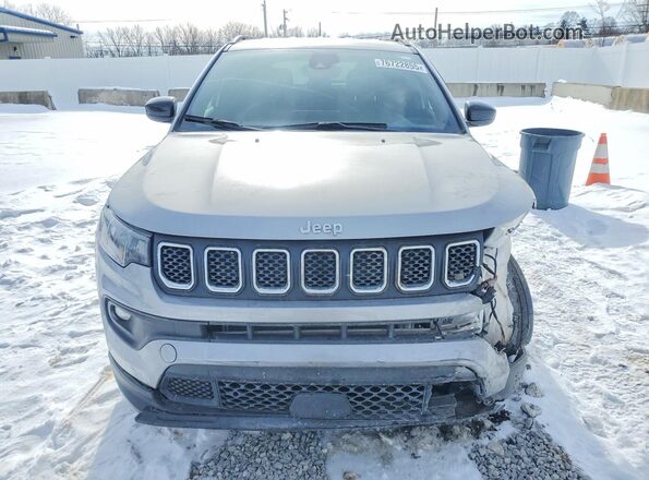 3C4NJDBN4PT560040 2023 JEEP COMPASS Silver წინა ხედი