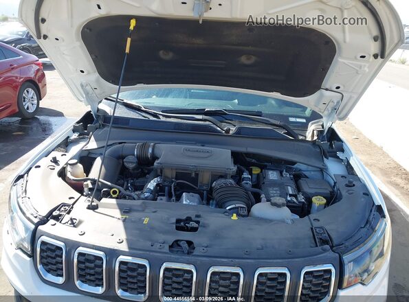 3C4NJDBN4RT168906 2024 JEEP COMPASS White Widok z tyłu