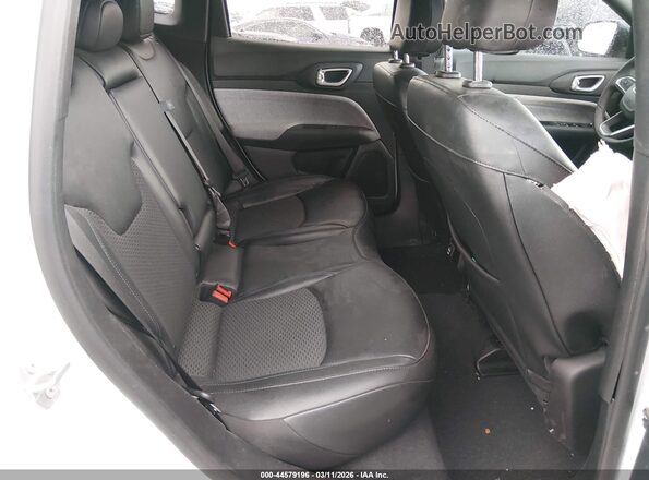 3C4NJDBN4ST529945 2025 JEEP COMPASS White Widok naklejki z numerem VIN